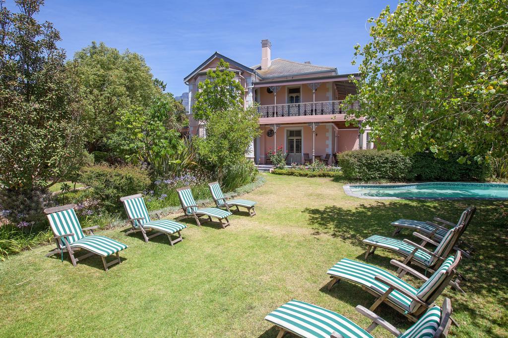 Hôtel Medindi Manor à Le Cap Extérieur photo