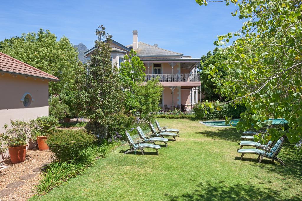 Hôtel Medindi Manor à Le Cap Extérieur photo